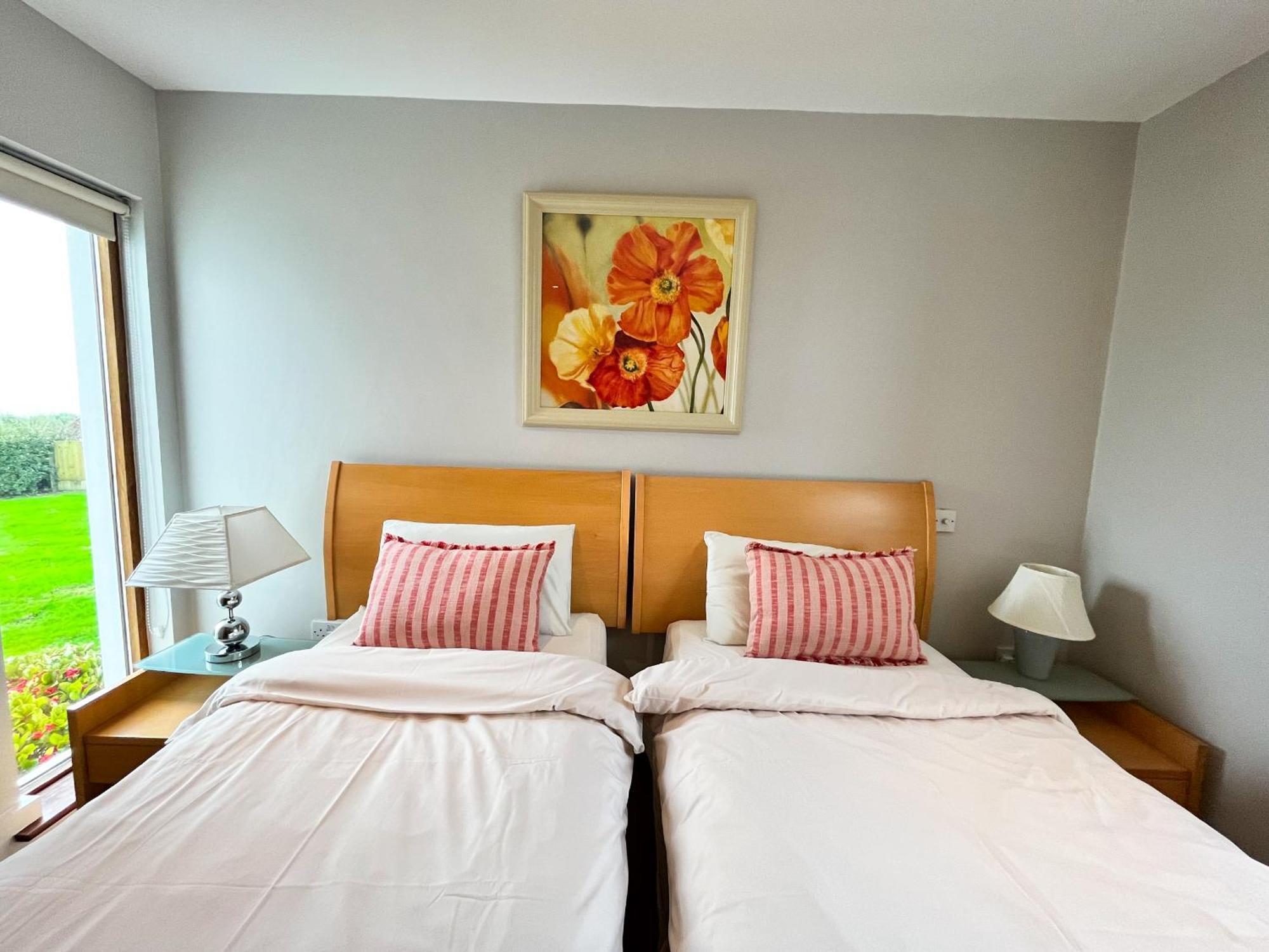 Sea Haven - My Tranquil Costal Retreat - Commanding Views Villa Youghal Luaran gambar